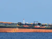 Kapal tanker minyak/bahan kimia kanggo didol