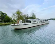 Kapal penumpang kanggo didol