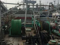 Kapal jigger cumi-cumi kanggo didol