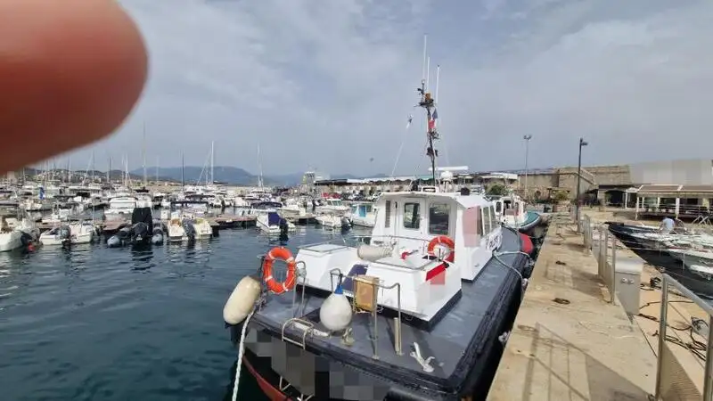 Kapal pilot kanggo didol