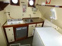 Kapal kerja kanggo didol