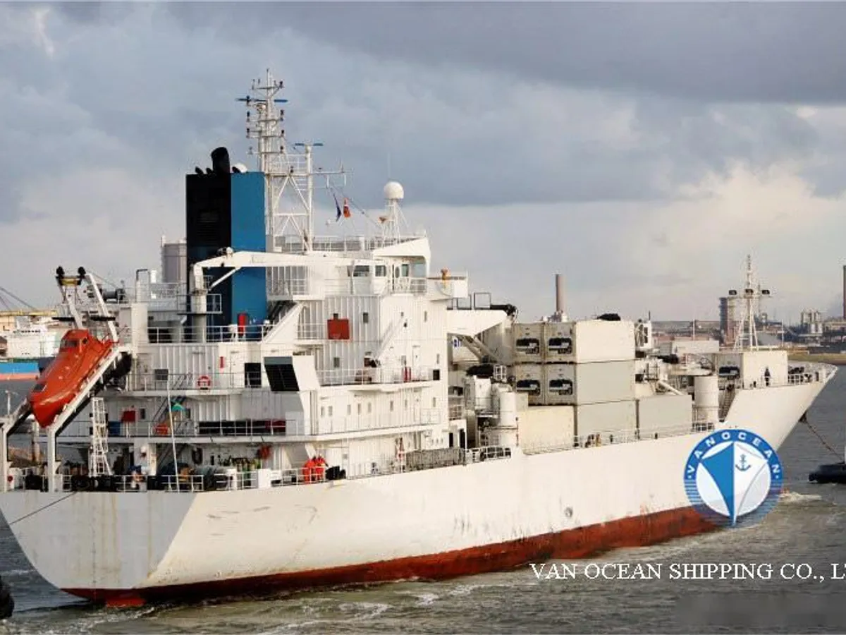 Kapal reefer kanggo didol