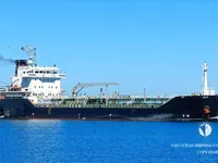 Kapal tanker minyak/bahan kimia kanggo didol