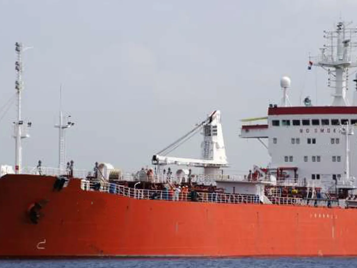 Kapal tanker minyak/bahan kimia kanggo didol