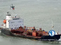Kapal tanker minyak/bahan kimia kanggo didol