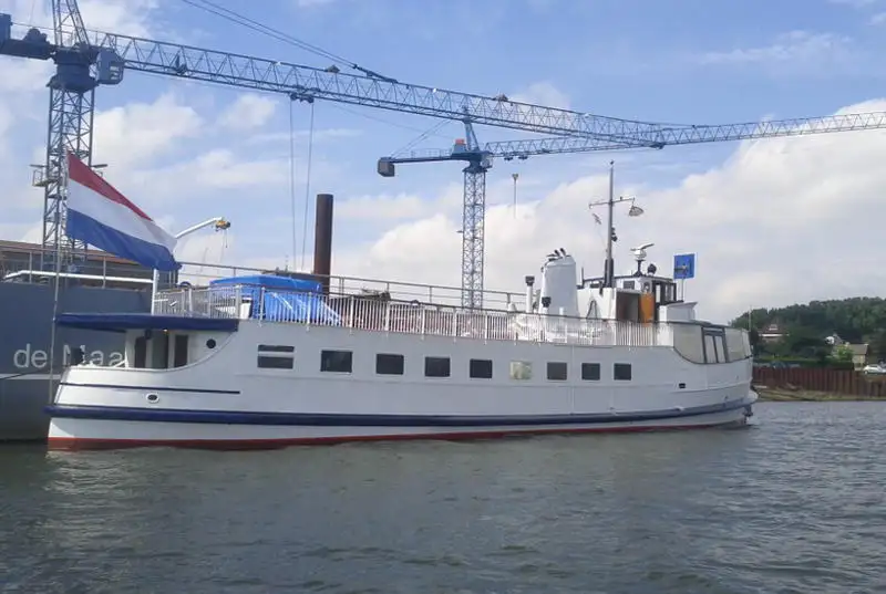 Kapal penumpang kanggo didol