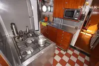 Kapal riset kanggo didol
