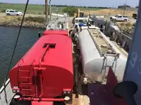 Kapal pendaratan, tangki kanggo didol