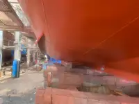 Kapal kerja kanggo didol
