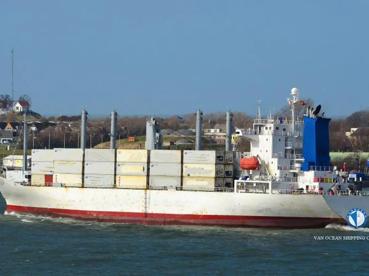 Kapal reefer kanggo didol