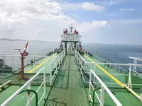 Kapal tanker minyak/bahan kimia kanggo didol
