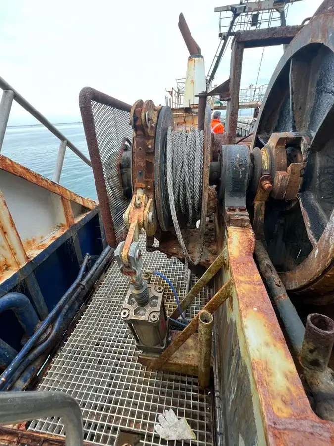 Kapal trawler kanggo didol