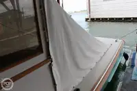 Kapal pangolahan iwak kanggo didol