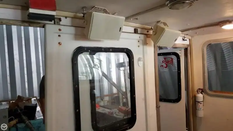 Kapal trawler kanggo didol