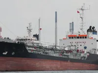 Kapal tanker minyak/bahan kimia kanggo didol