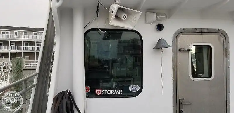 Kapal trawler kanggo didol