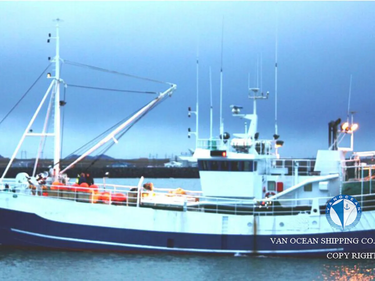 Kapal trawler kanggo didol