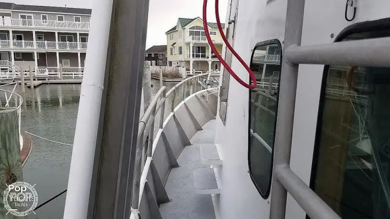 Kapal trawler kanggo didol