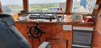Kapal kerja kanggo didol