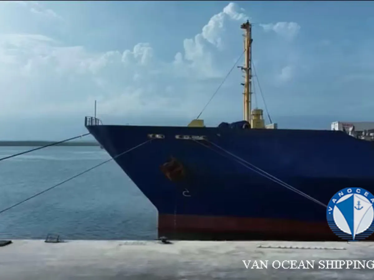 Kapal reefer kanggo didol