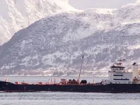 Kapal tanker minyak/bahan kimia kanggo didol