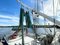 Kapal trawler kanggo didol