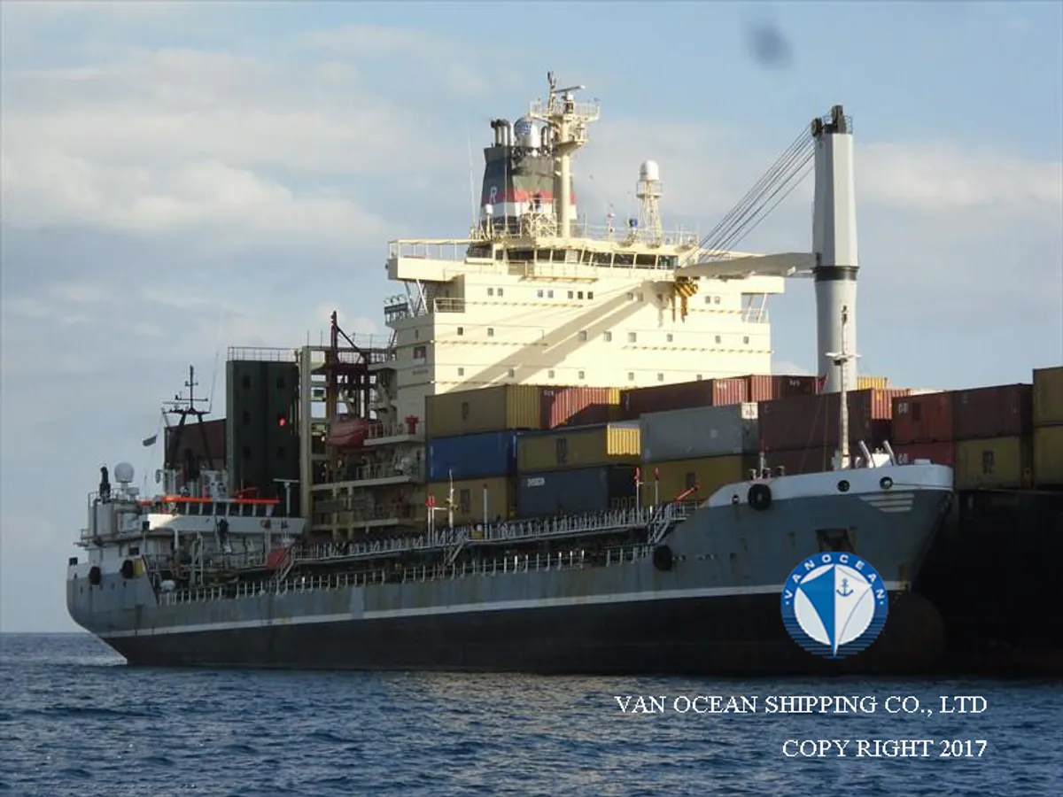 Kapal tanker minyak/bahan kimia kanggo didol
