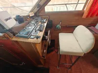 Kapal kerja kanggo didol