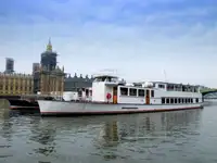Kapal feri kanggo didol