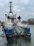 Kapal survei kanggo didol