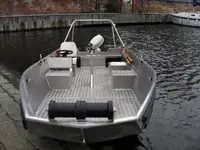 Kapal patroli kanggo didol
