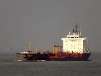 Kapal tanker minyak/bahan kimia kanggo didol
