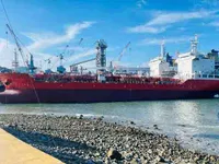 Kapal tanker minyak/bahan kimia kanggo didol