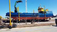 Kapal kerja kanggo didol