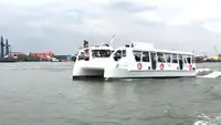 Katamaran kanggo didol
