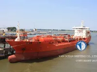 Kapal tanker minyak/bahan kimia kanggo didol