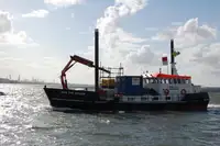 Kapal kerja kanggo didol
