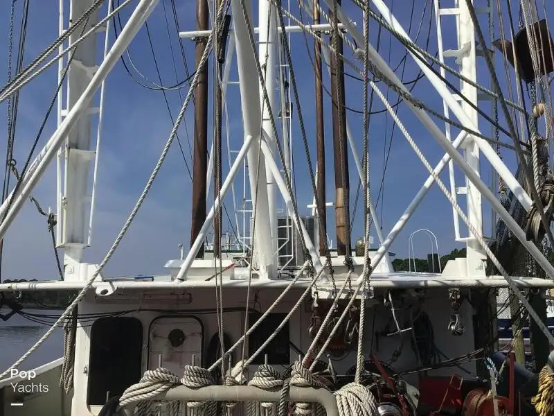 Kapal trawler kanggo didol