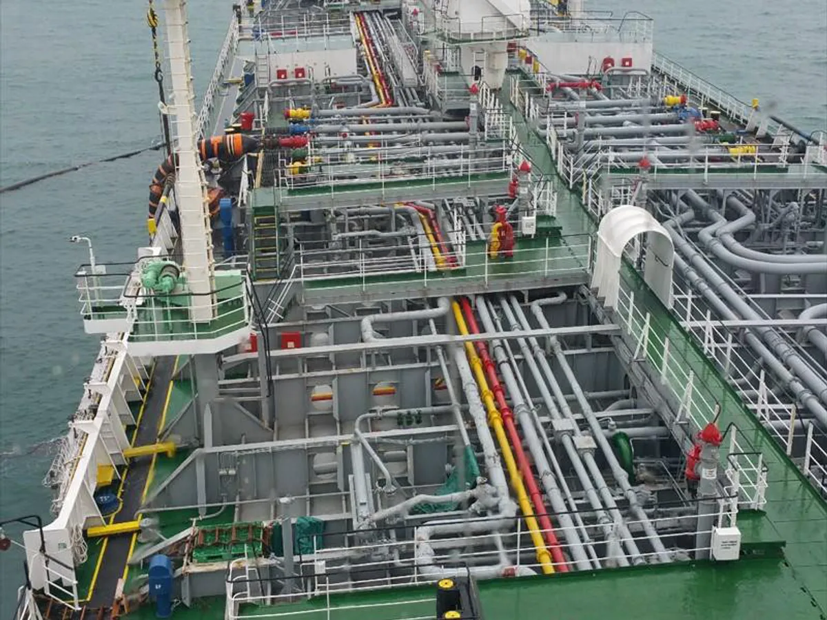 Kapal tanker minyak/bahan kimia kanggo didol