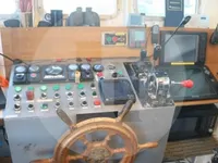 Kapal kerja kanggo didol