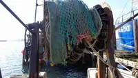 Kapal trawler kanggo didol