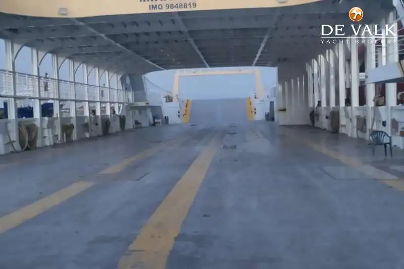 Kapal feri kanggo didol