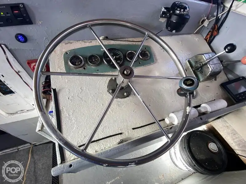 Kapal trawler kanggo didol