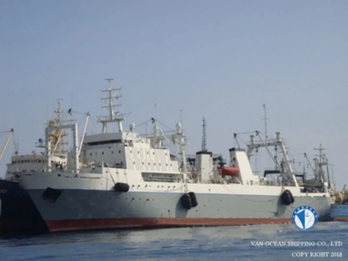 Kapal trawler kanggo didol