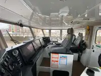 Kapal kerja kanggo didol