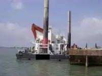 Kapal dredger kanggo didol