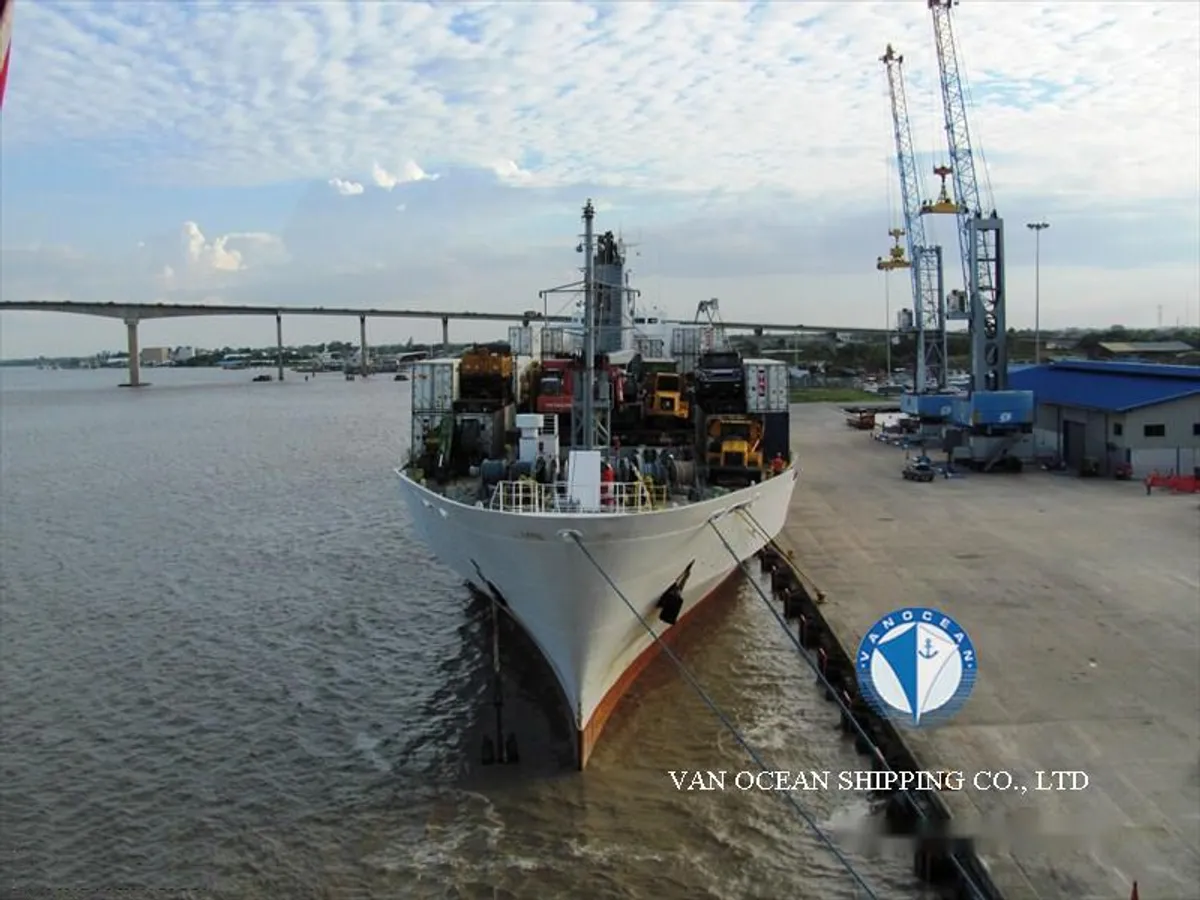 Kapal reefer kanggo didol