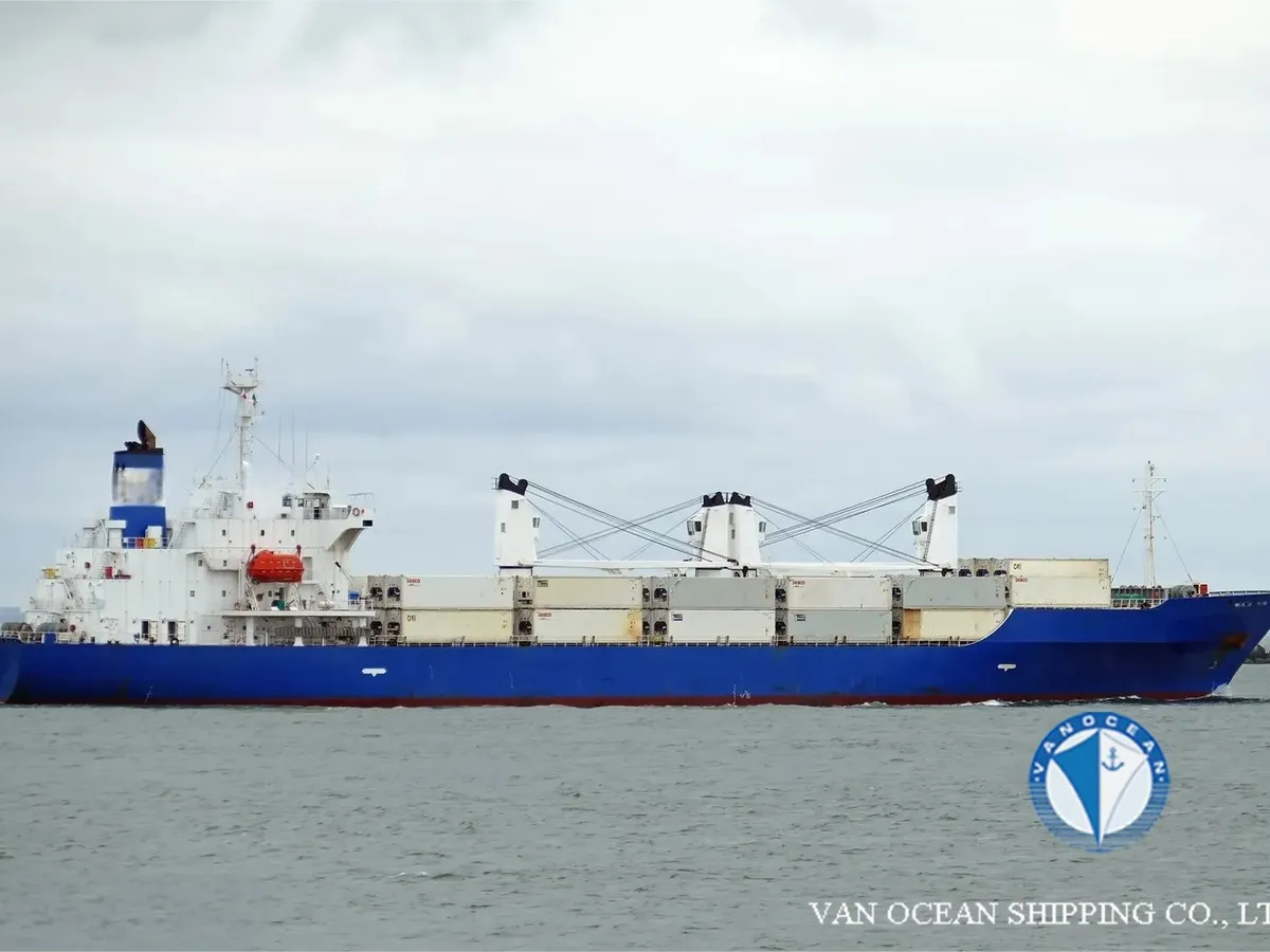 Kapal reefer kanggo didol
