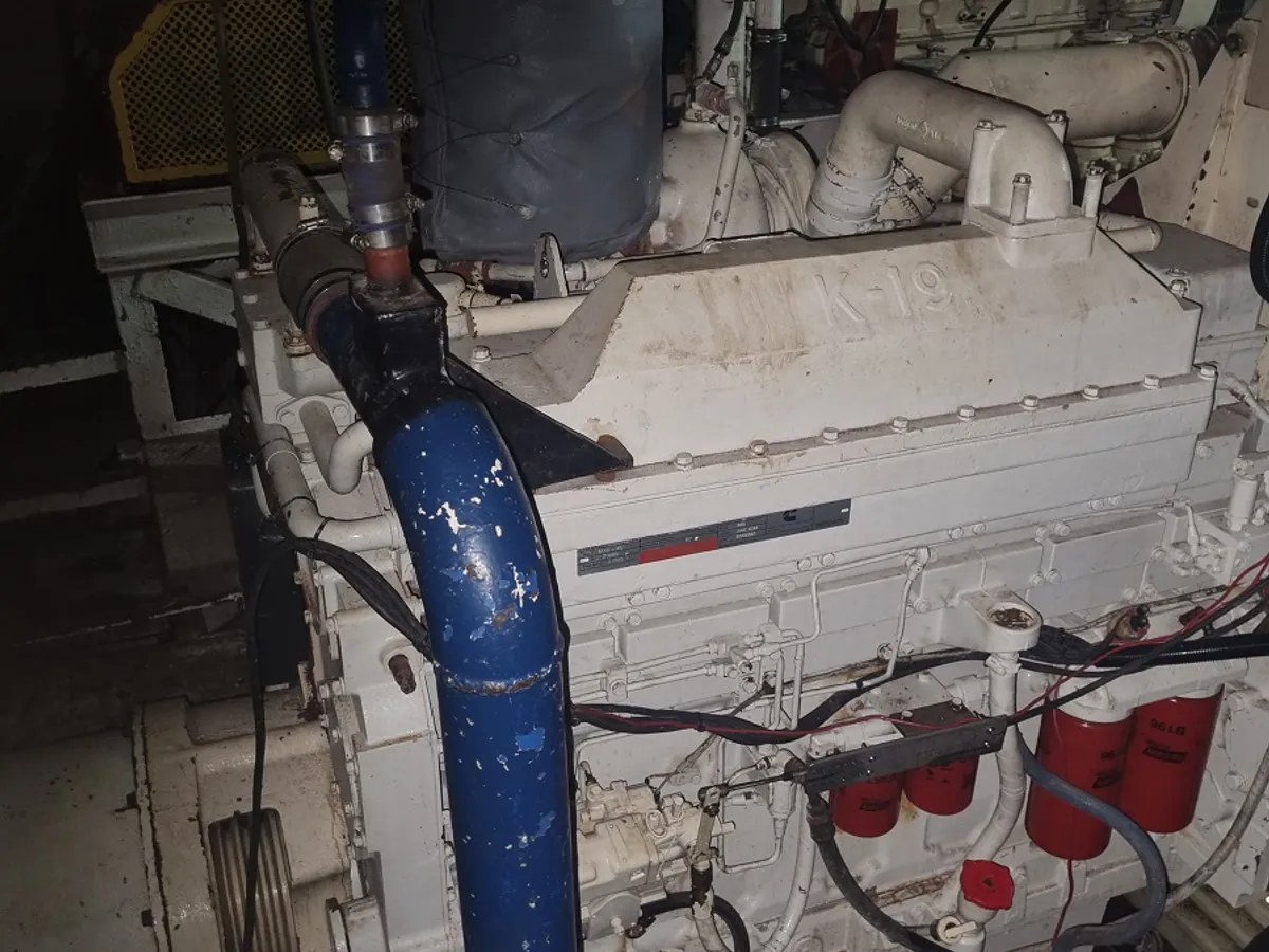 Kapal trawler kanggo didol