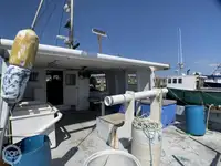 Kapal longliner kanggo didol